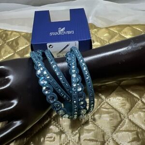 Swarovski Slake Metallic Blue Bracelet Crystal Button New 15.5" NEW